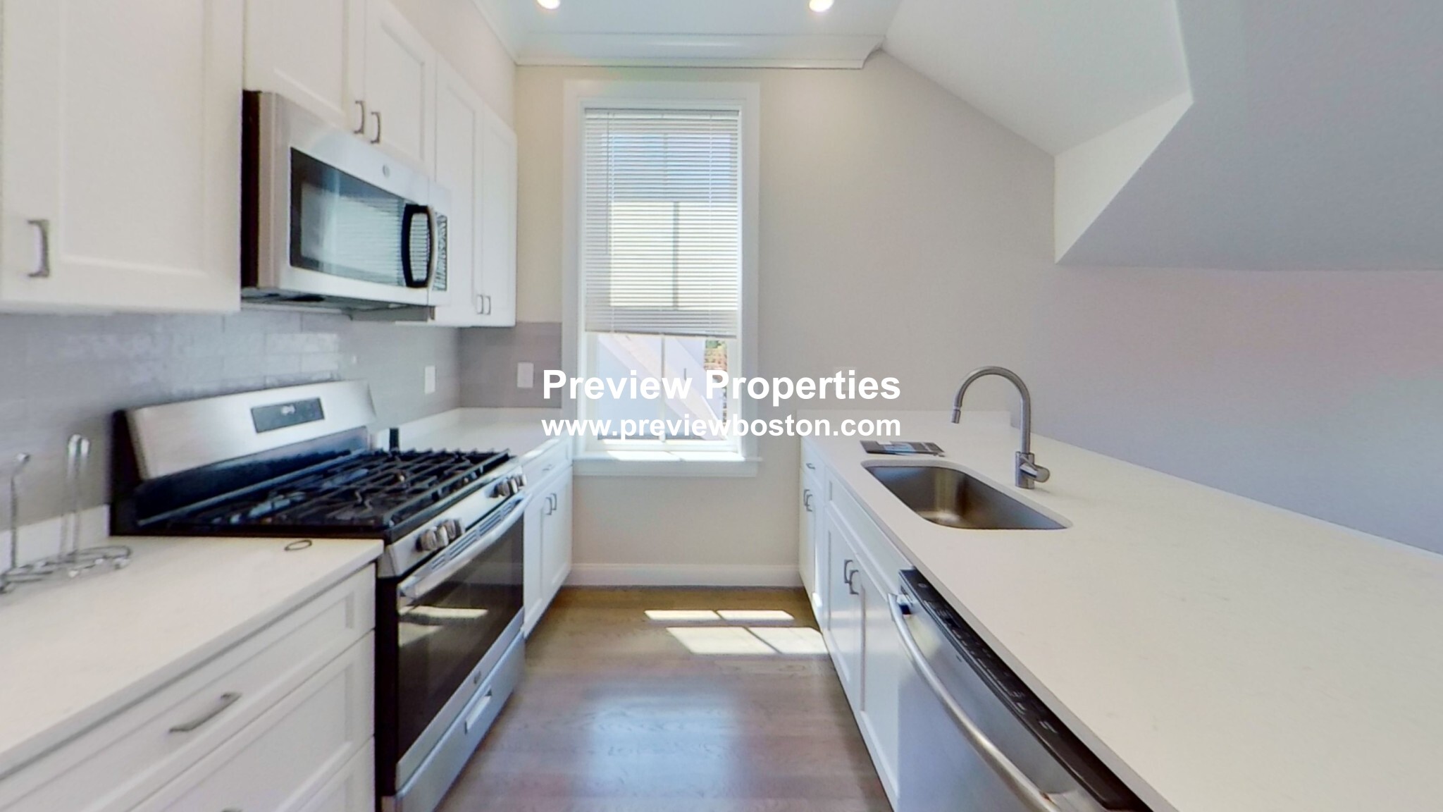 79 Linden St, Allston