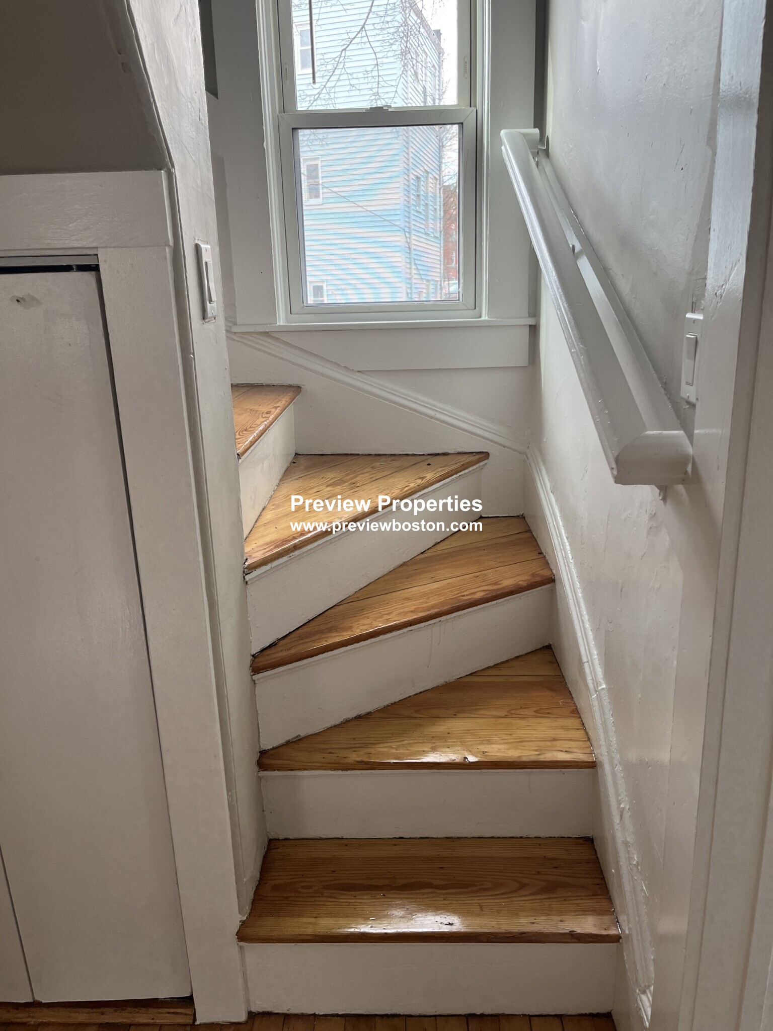 24 Dunreath St, Roxbury