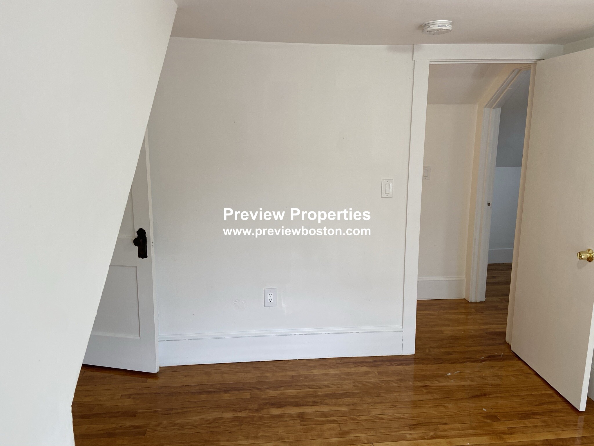 24 Dunreath St, Roxbury