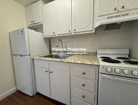 64 Brighton Ave, Allston