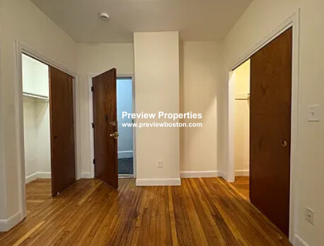 64 Brighton Ave, Allston