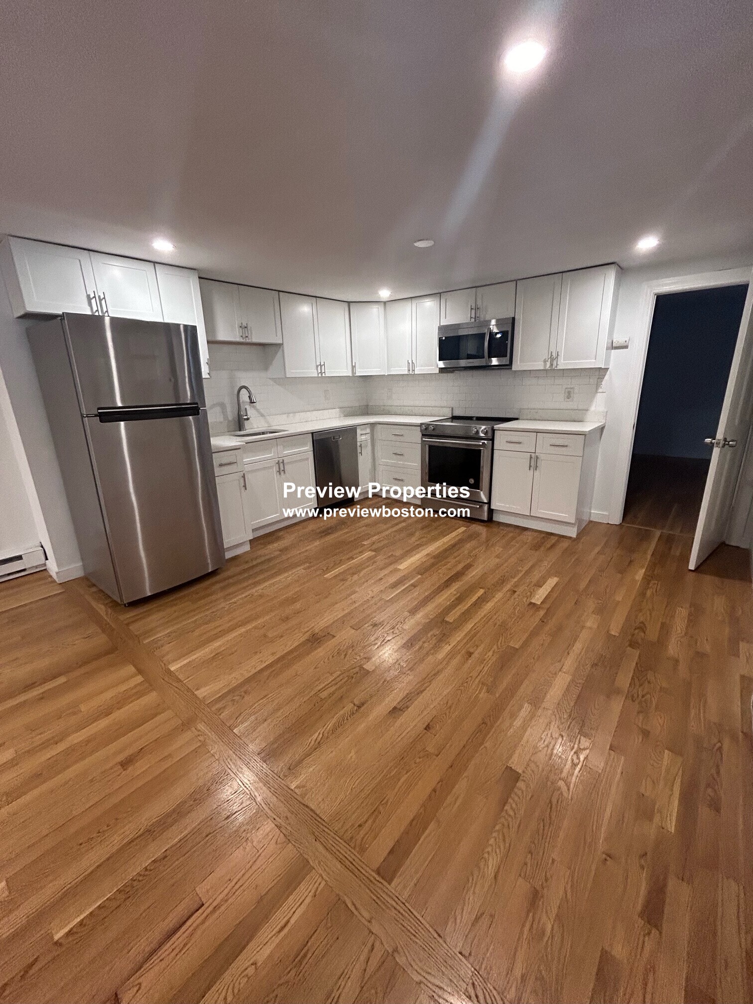 506 East Broadway, South Boston