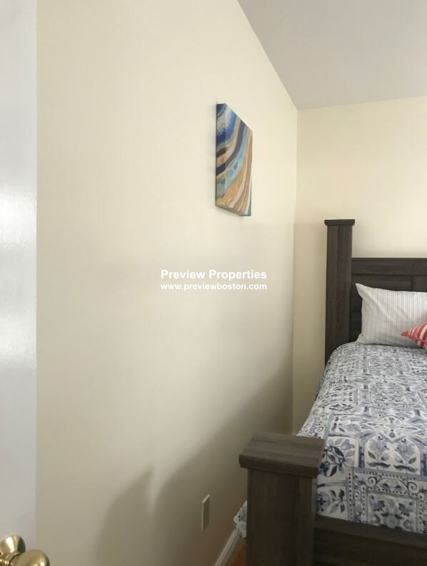 90 Saint Botolph St, Back Bay