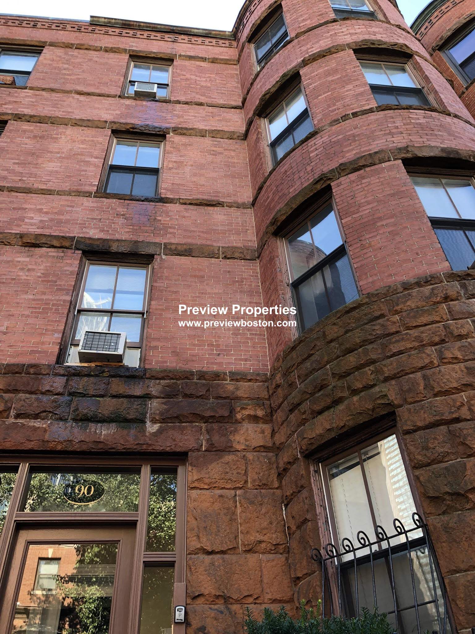 90 Saint Botolph St, Back Bay