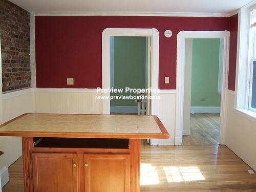 72 Revere St, Beacon Hill