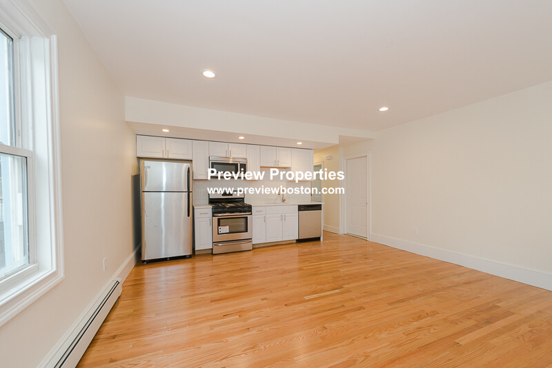 4 School St, Jamaica Plain