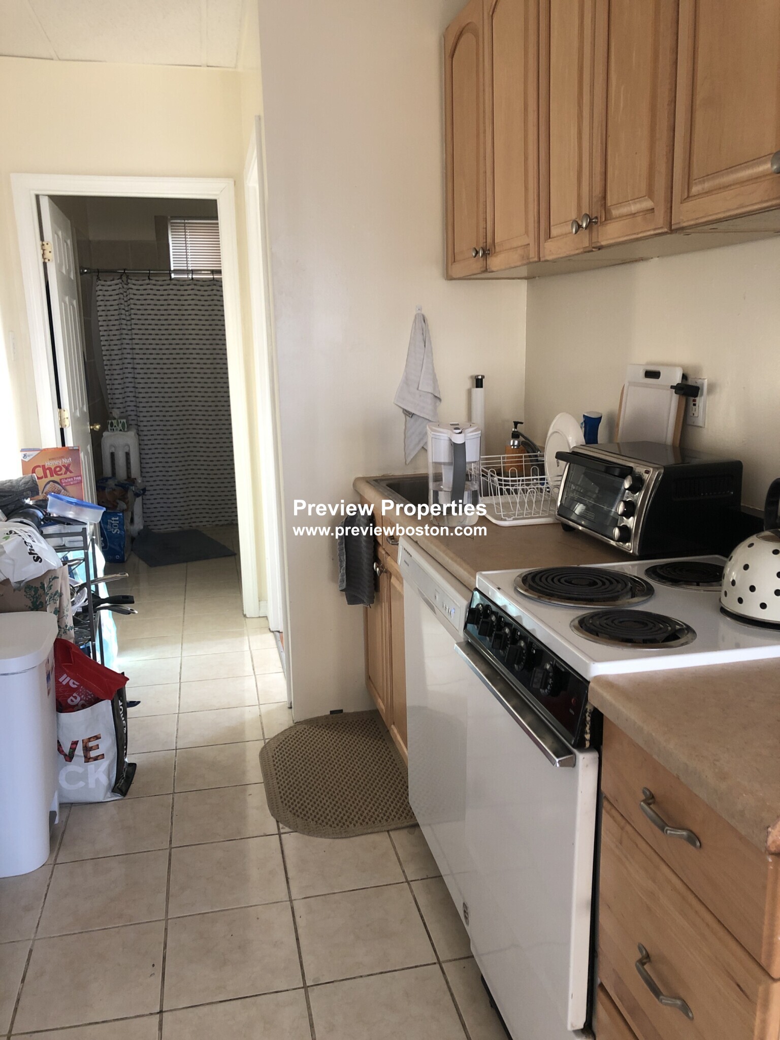 879 Beacon St, Fenway