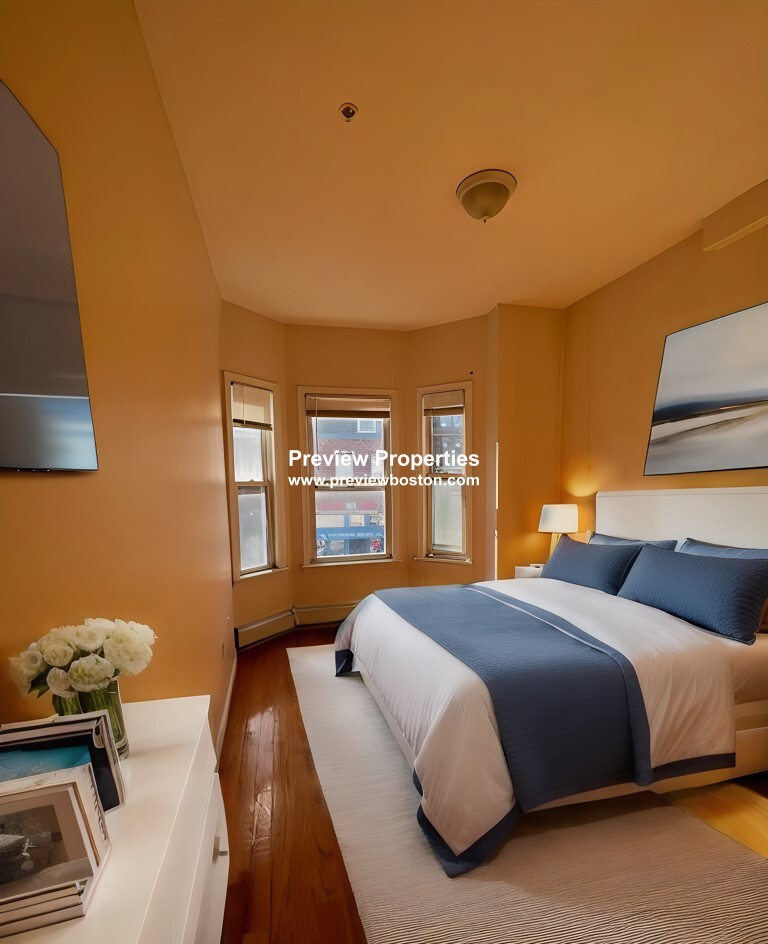 16 Chelsea St, East Boston