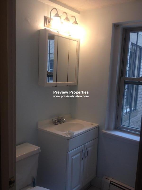 1673 Commonwealth Ave, Brighton