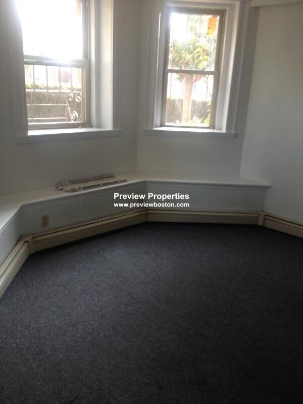 1673 Commonwealth Ave, Brighton