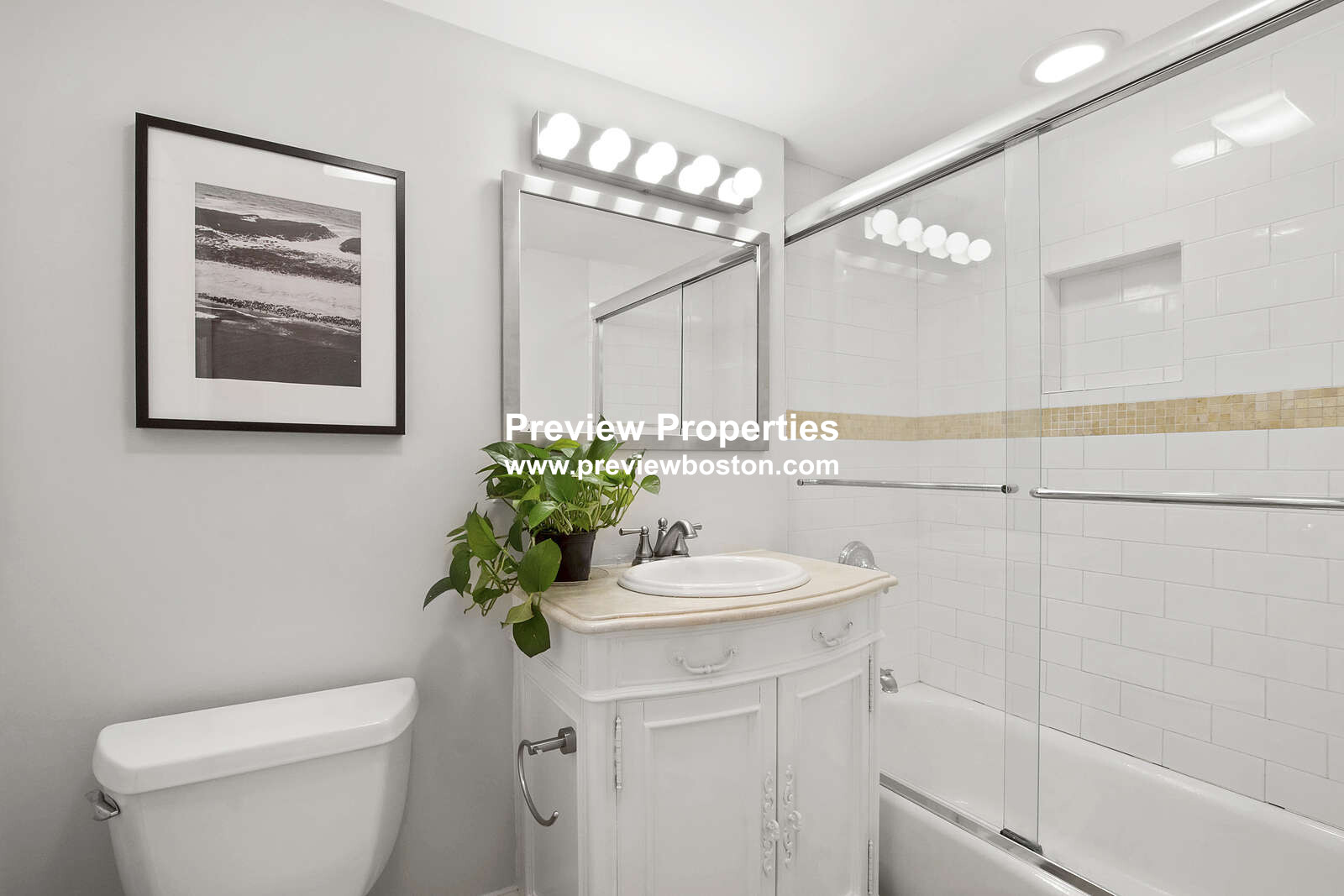 244 Beacon St, Back Bay