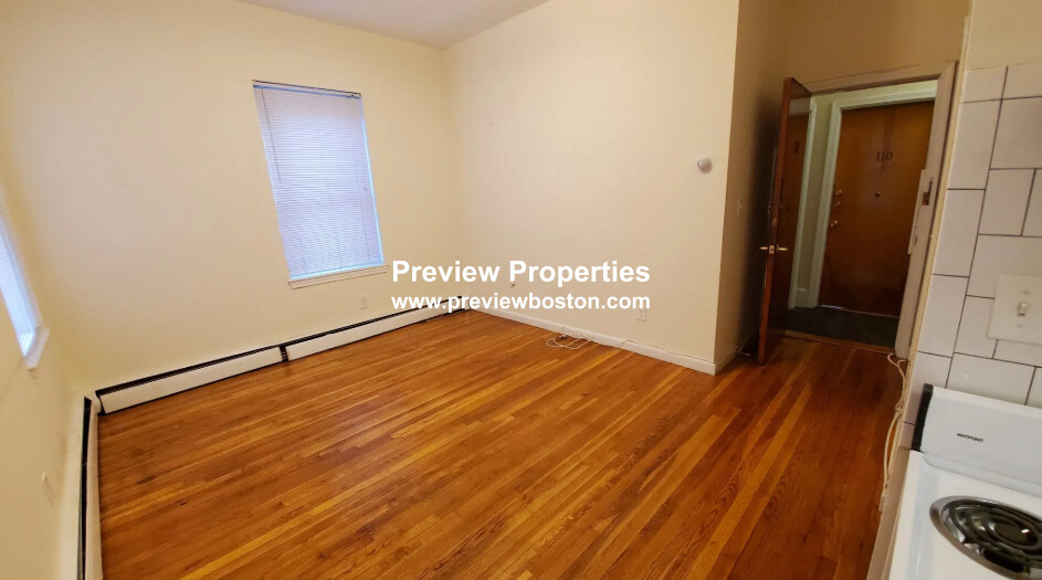 60 Brighton Ave, Allston