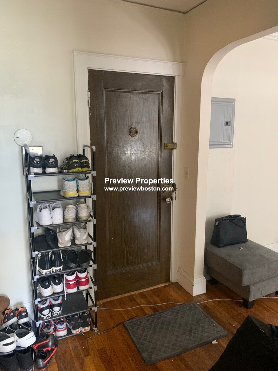 2045 Commonwealth Ave, Brighton