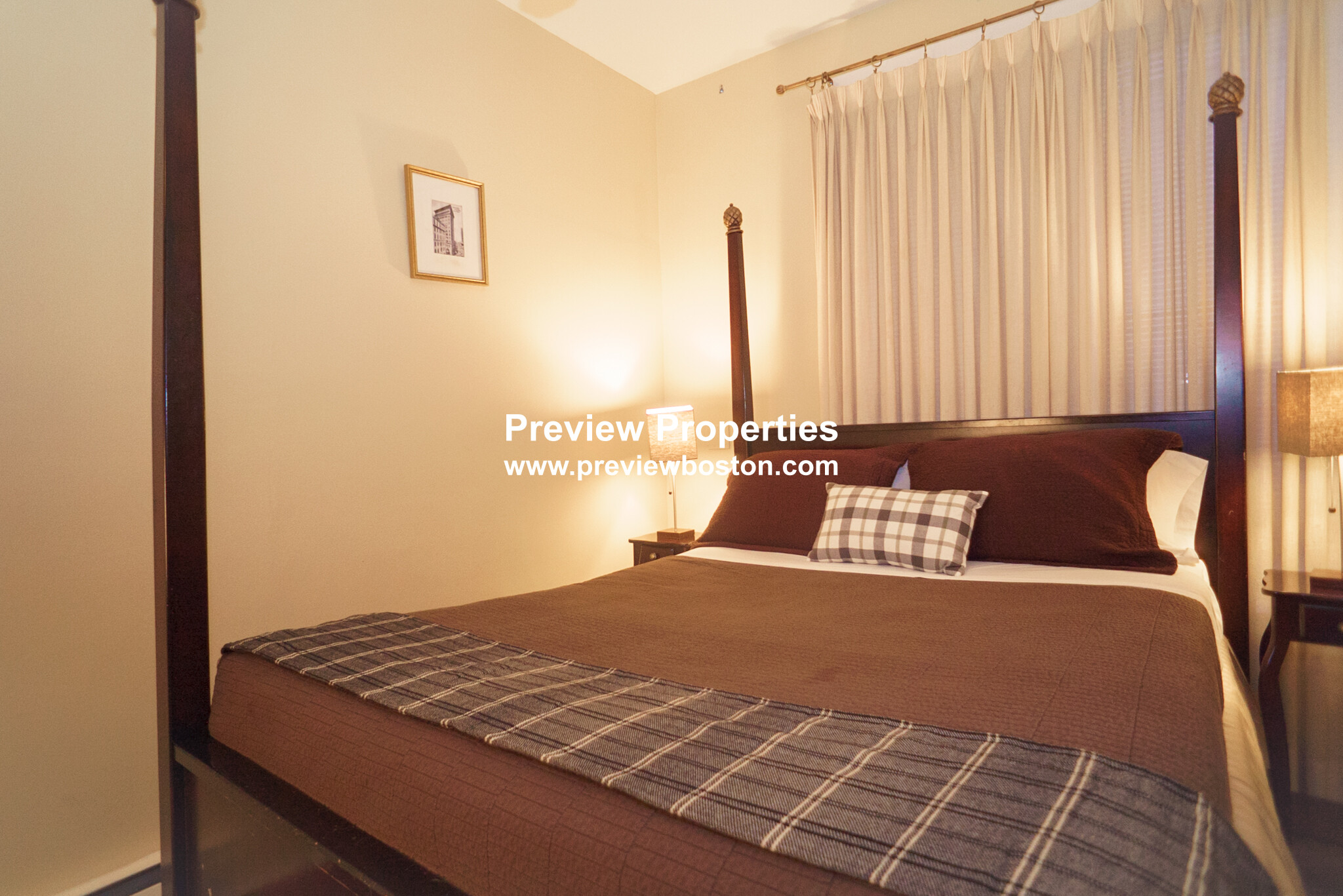 48 Hereford St, Back Bay