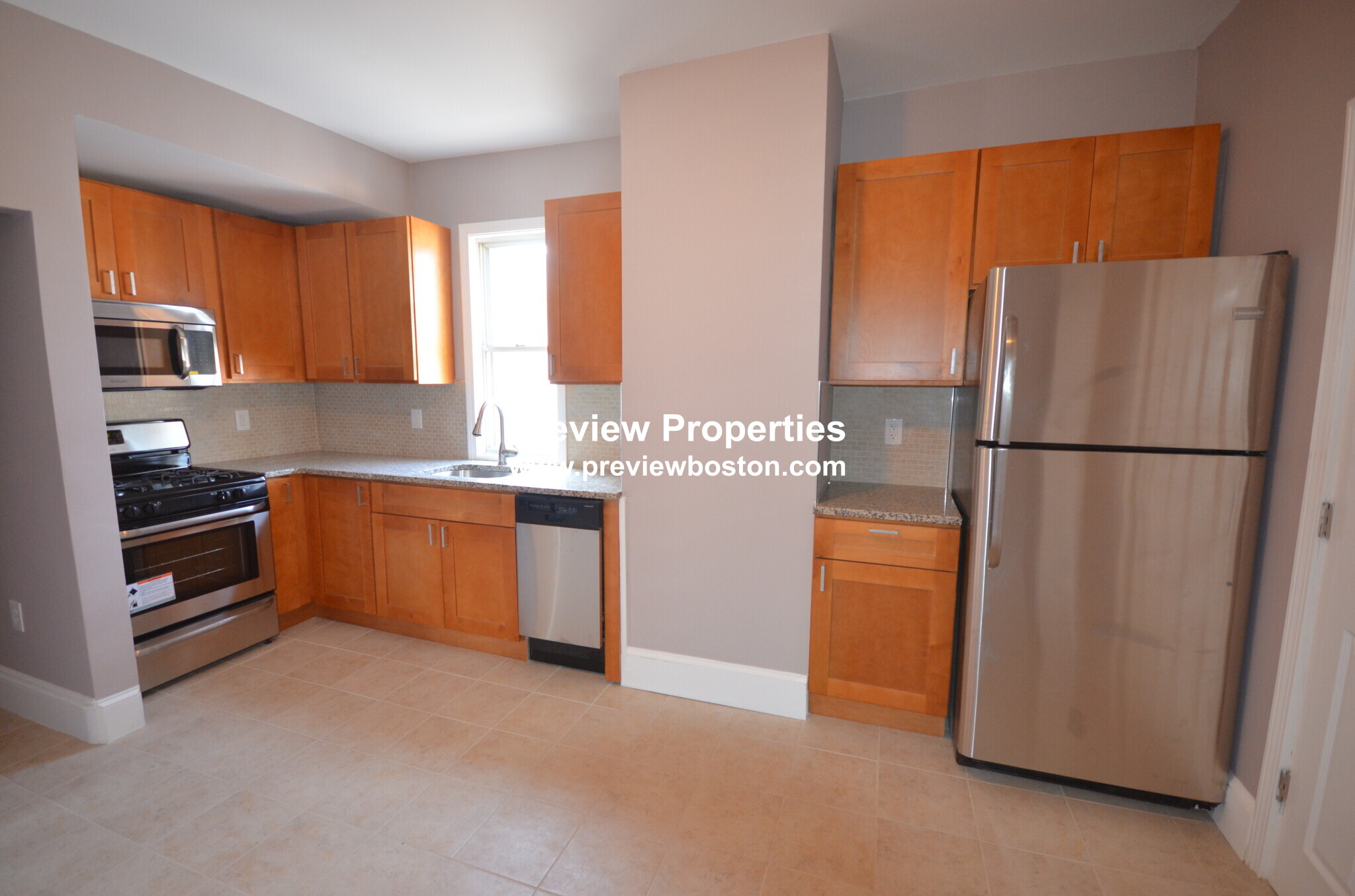 224 Chelsea St, East Boston