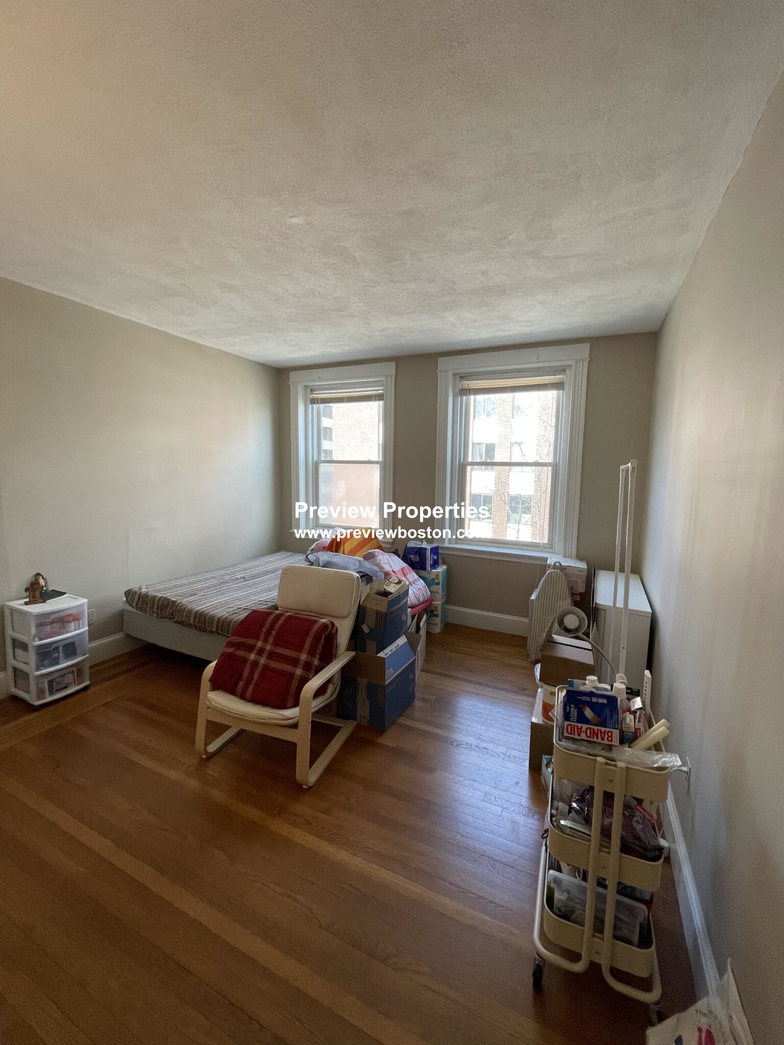 33 Stearns Rd, Coolidge Corner