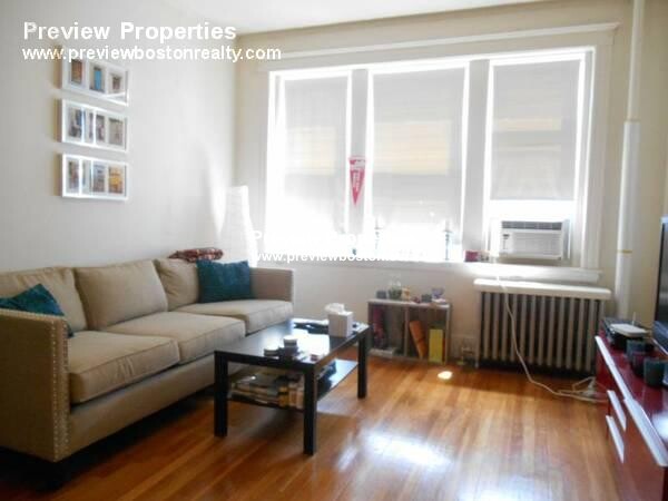 1810 Commonwealth Ave, Brighton