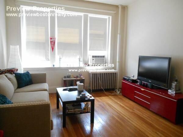 1810 Commonwealth Ave, Brighton