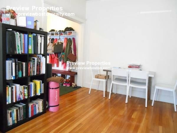 1810 Commonwealth Ave, Brighton