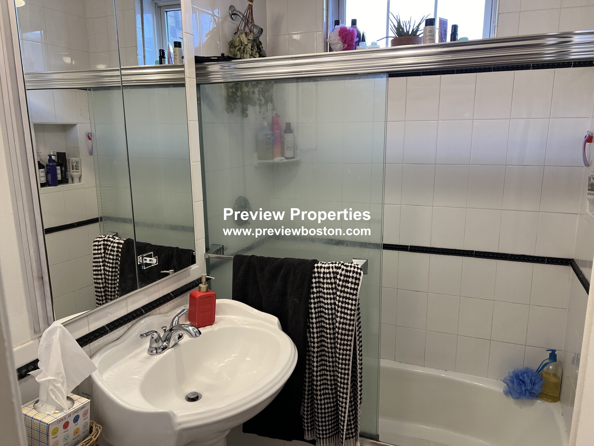 80 Sutherland Rd, Brighton