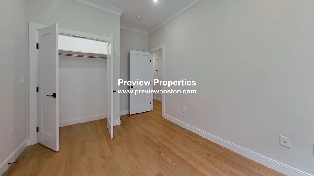 191 Porter St, East Boston