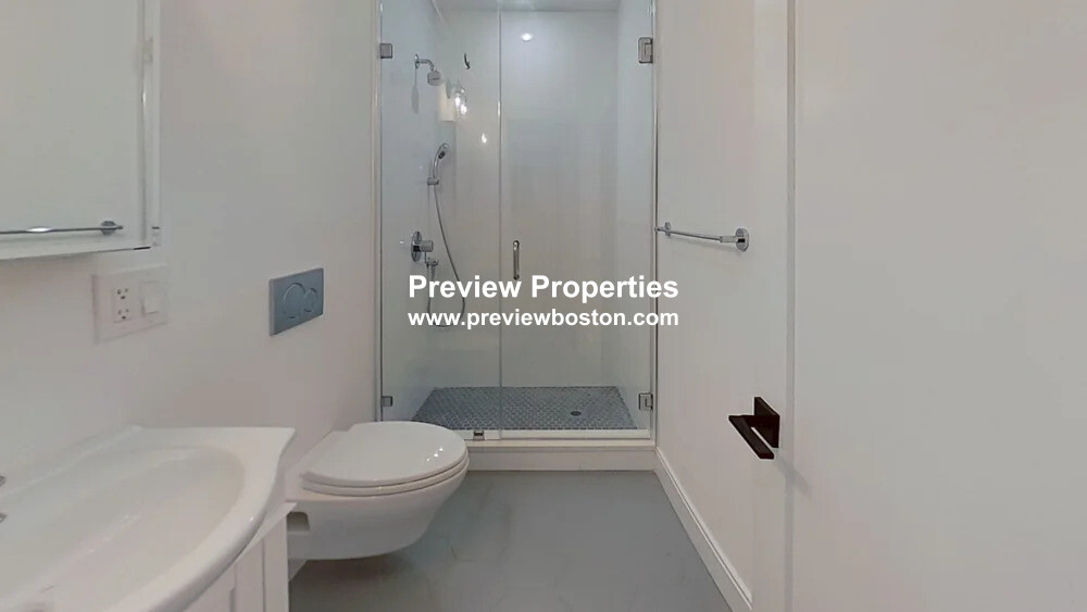 191 Porter St, East Boston