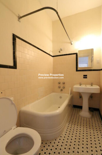 2W Ware St, Mid Cambridge