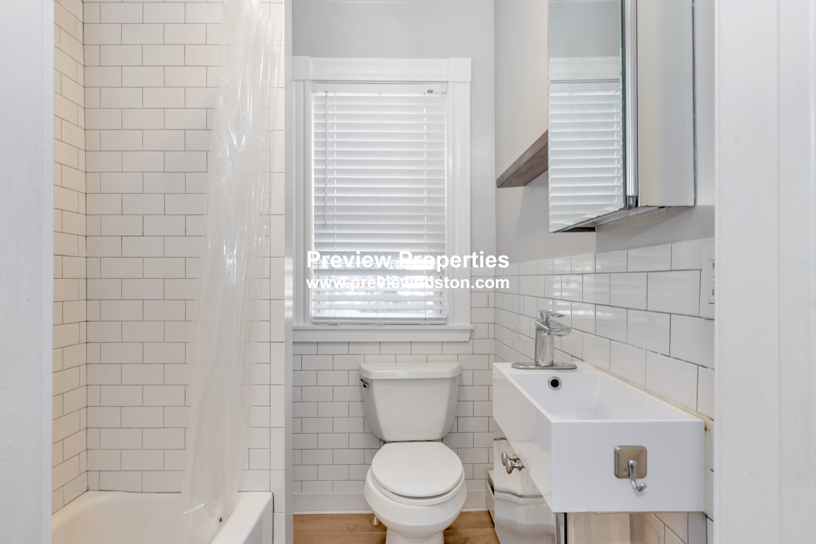 35 Faneuil St, Brighton