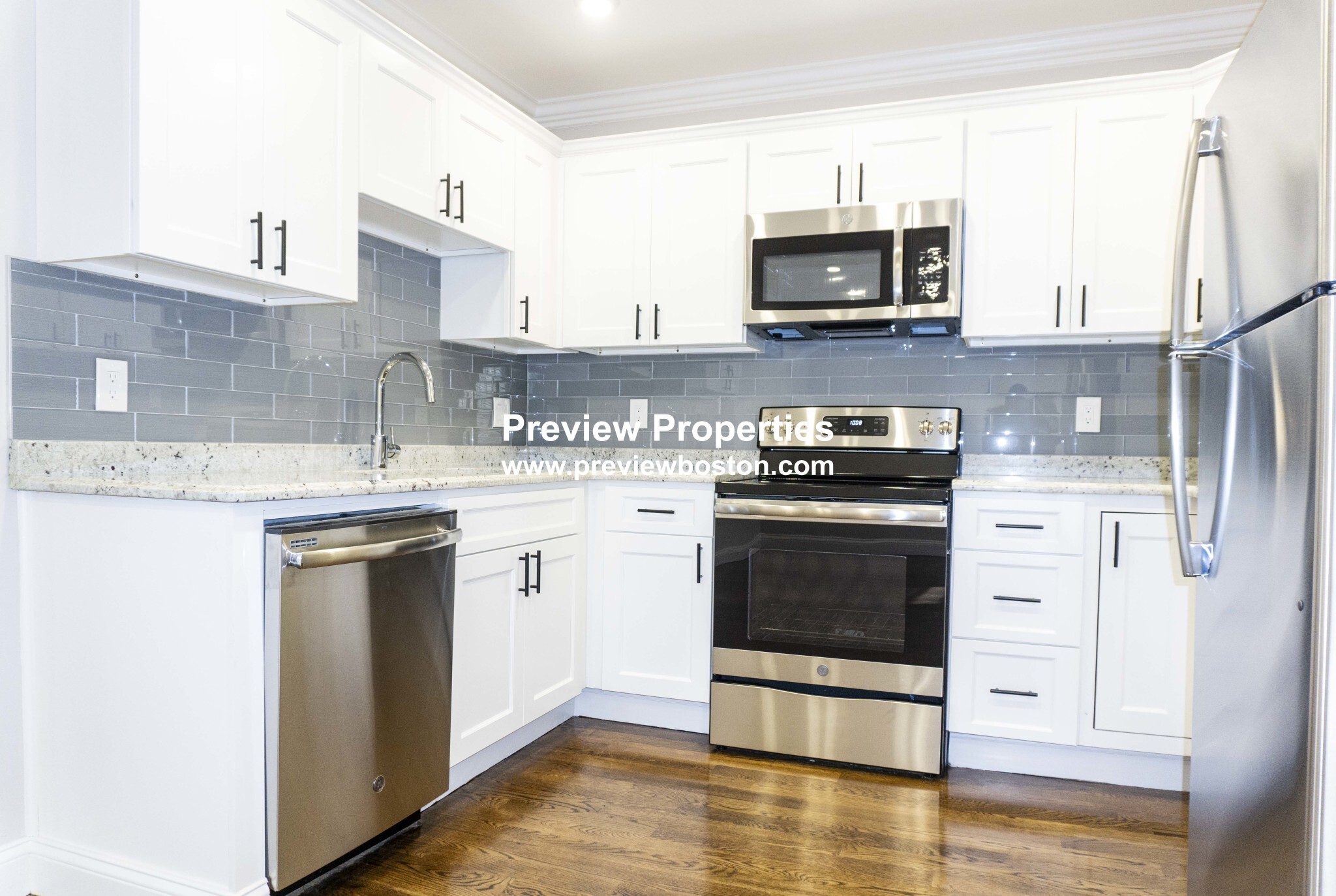 75 Morris St, East Boston