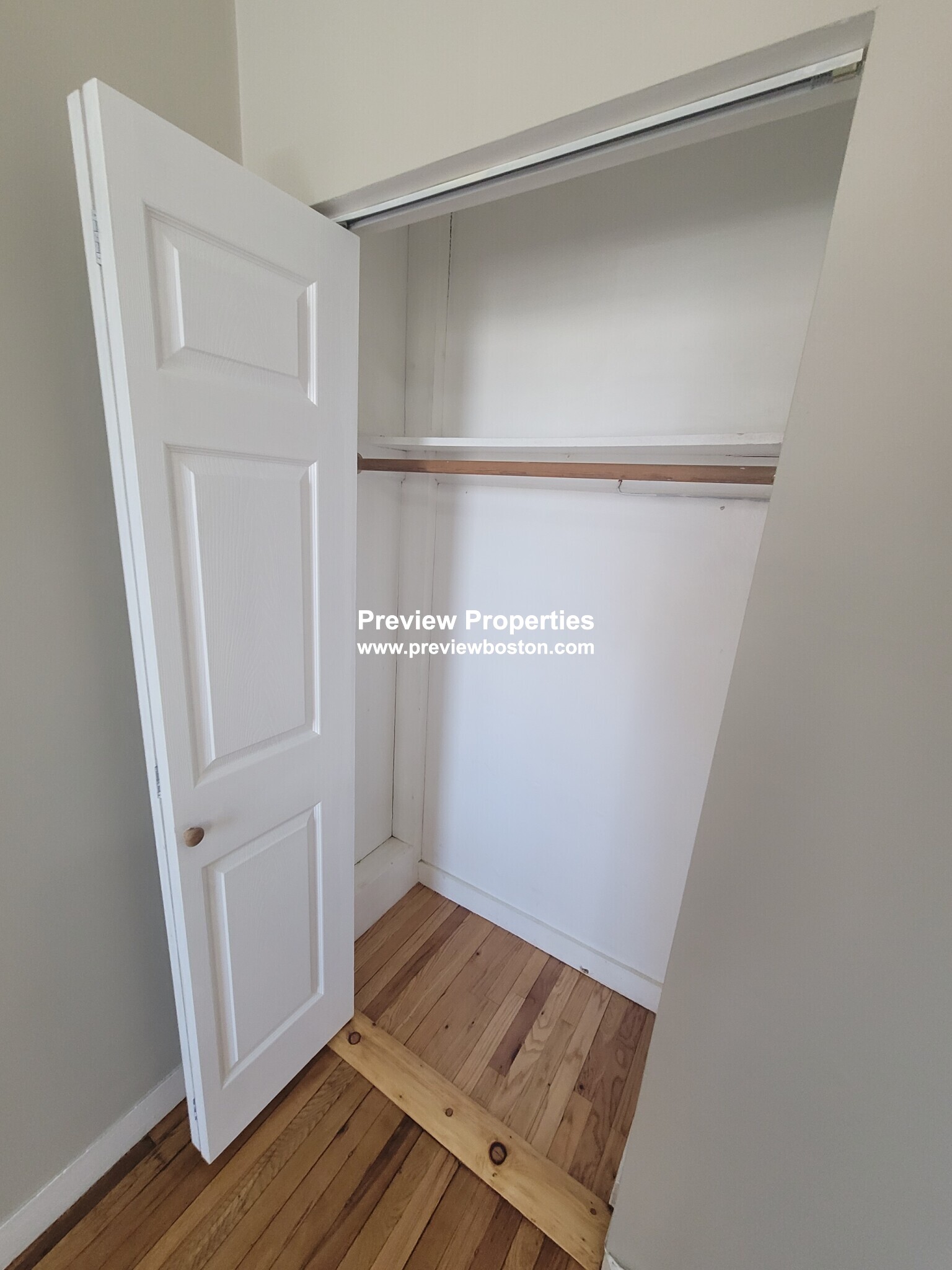 1669 Commonwealth Ave, Brighton