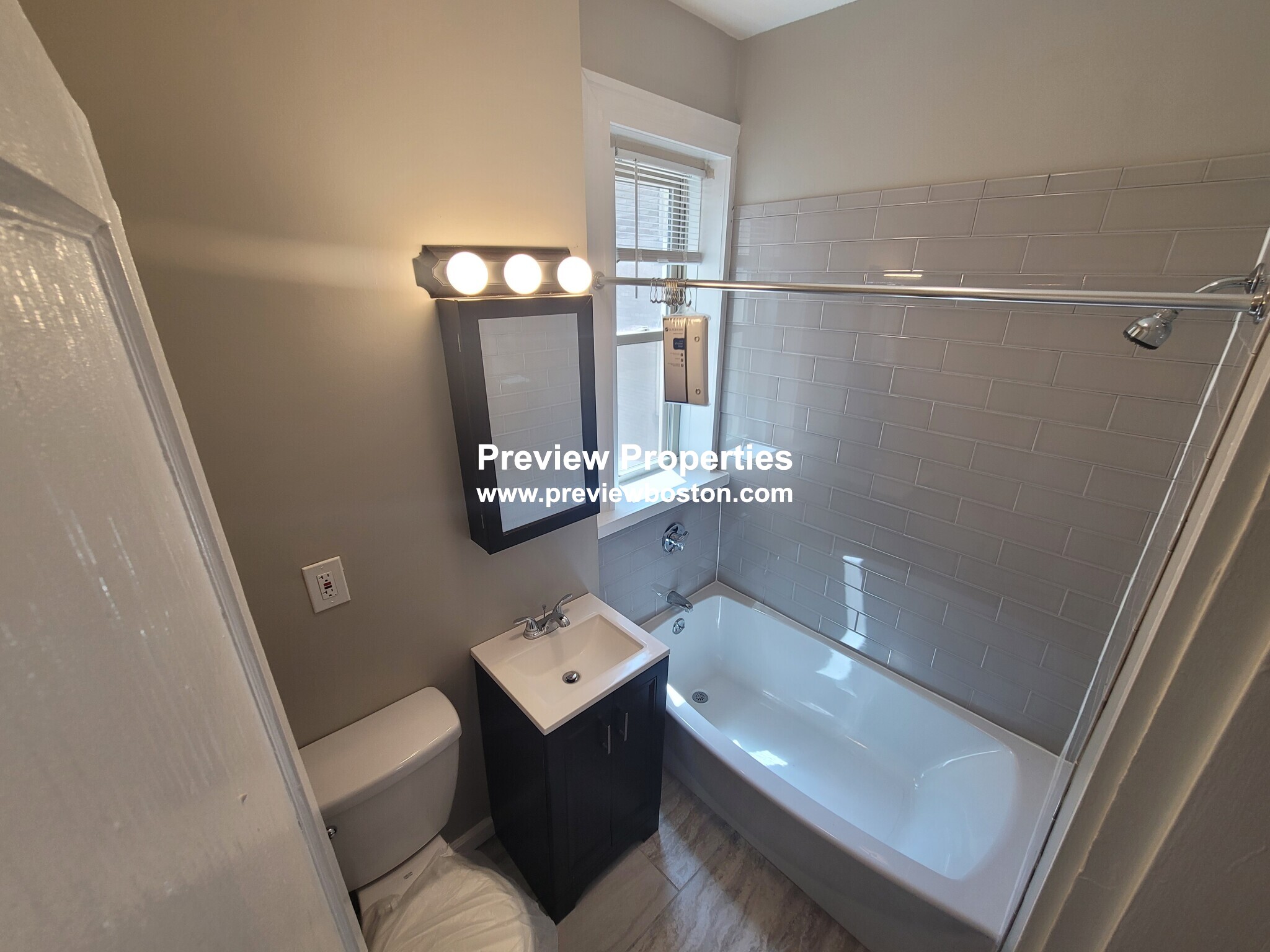 1669 Commonwealth Ave, Brighton