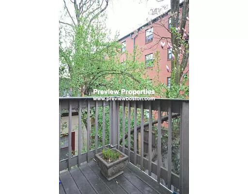 26 Fayette St, Back Bay