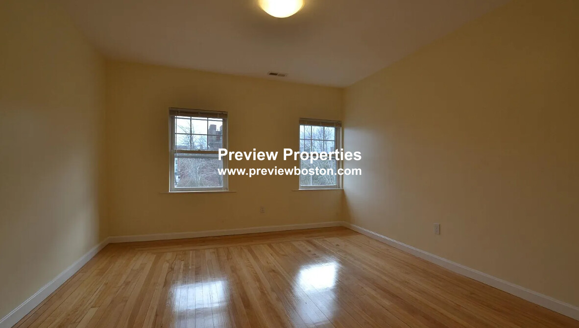 34 Bentley St, Brighton