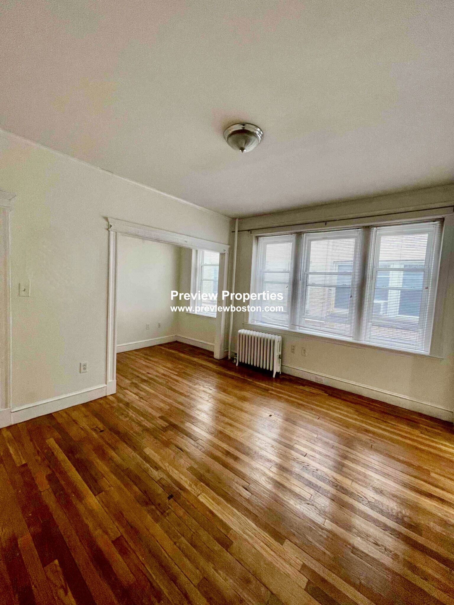 1637 Commonwealth Ave, Brighton