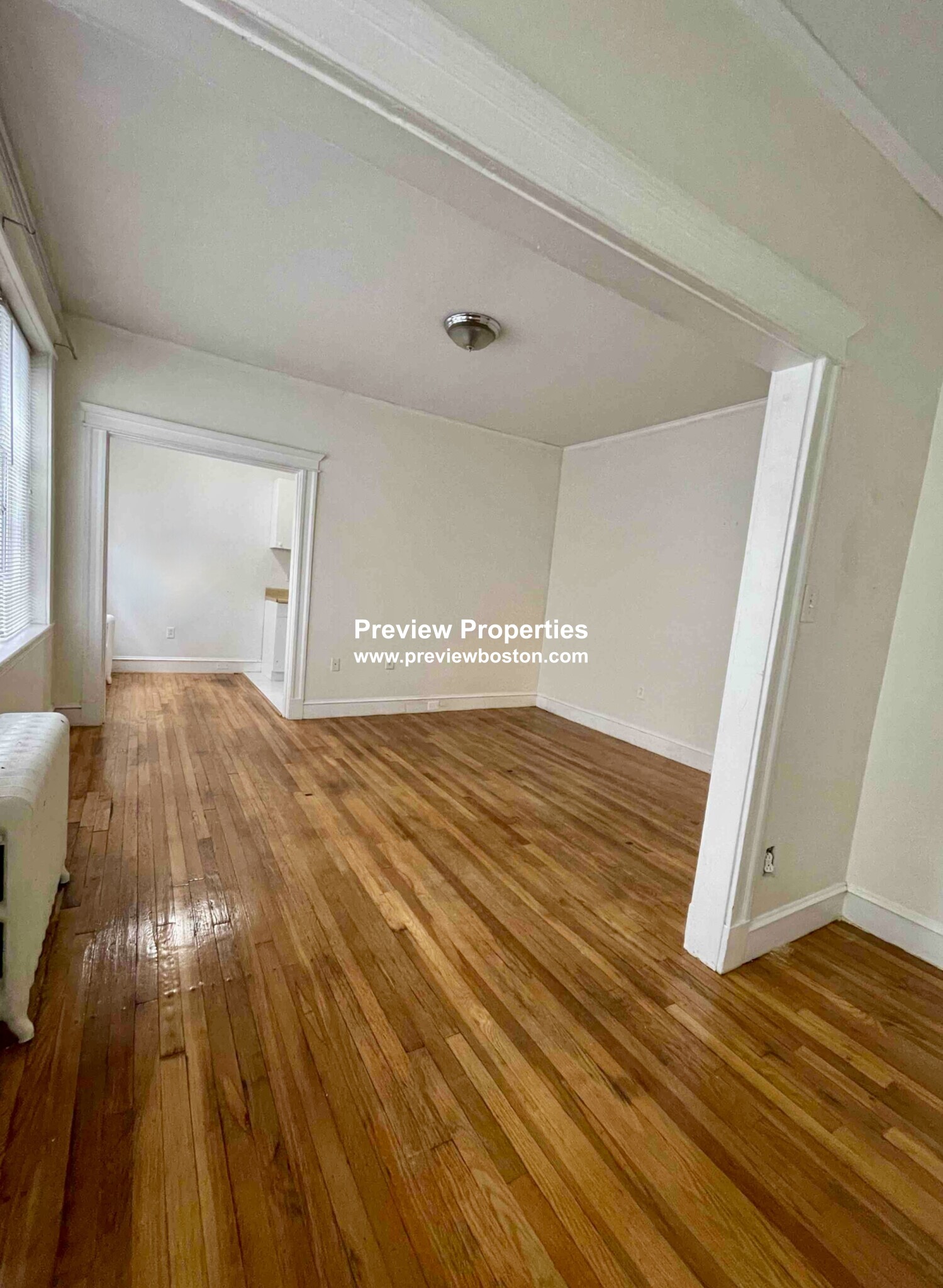 1637 Commonwealth Ave, Brighton