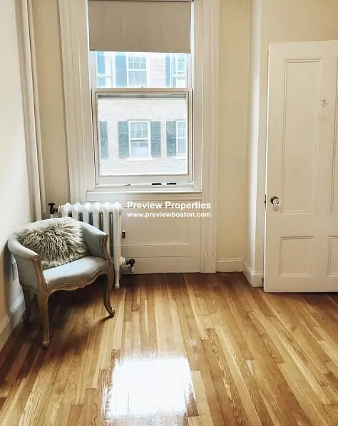 95 Mount Vernon St, Beacon Hill