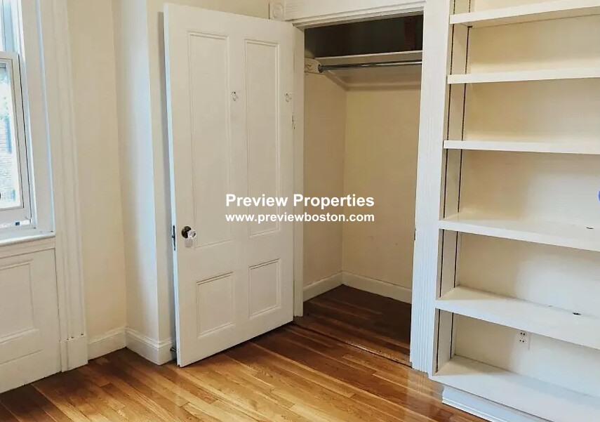 95 Mount Vernon St, Beacon Hill