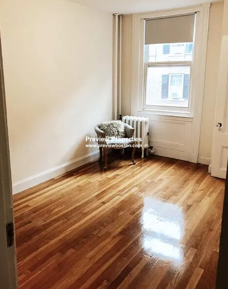 95 Mount Vernon St, Beacon Hill