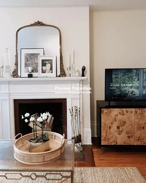 95 Mount Vernon St, Beacon Hill