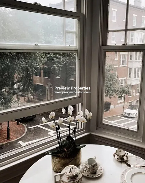 95 Mount Vernon St, Beacon Hill