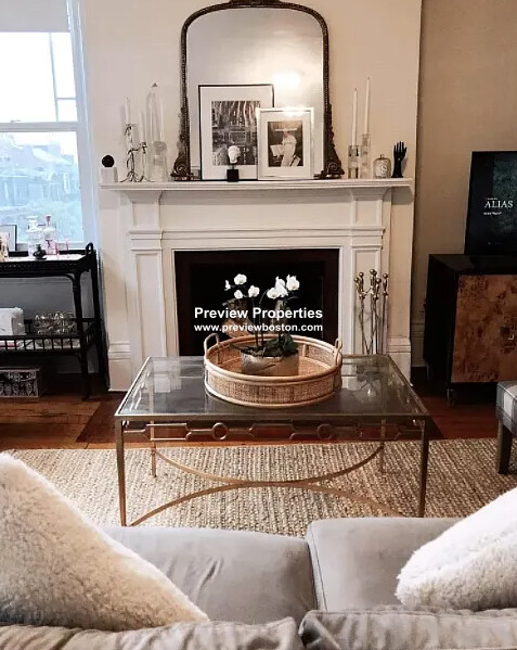 95 Mount Vernon St, Beacon Hill