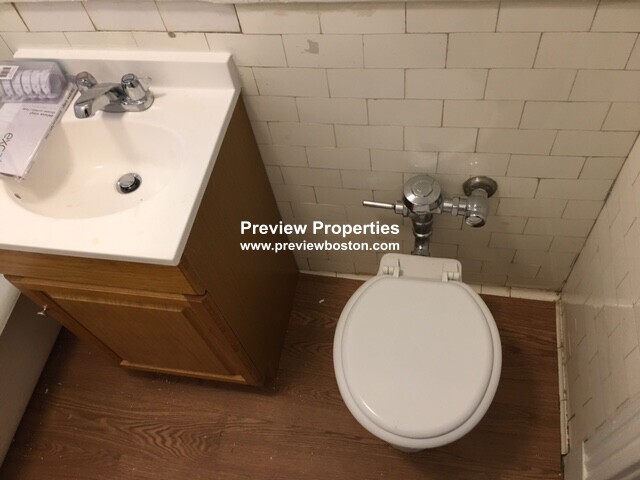 1191 Boylston St, Fenway