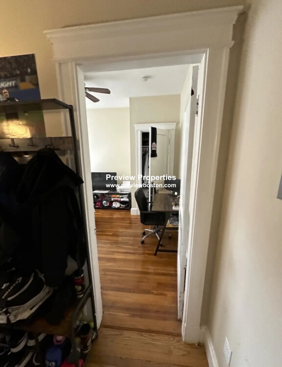 2018 Commonwealth Ave, Brighton