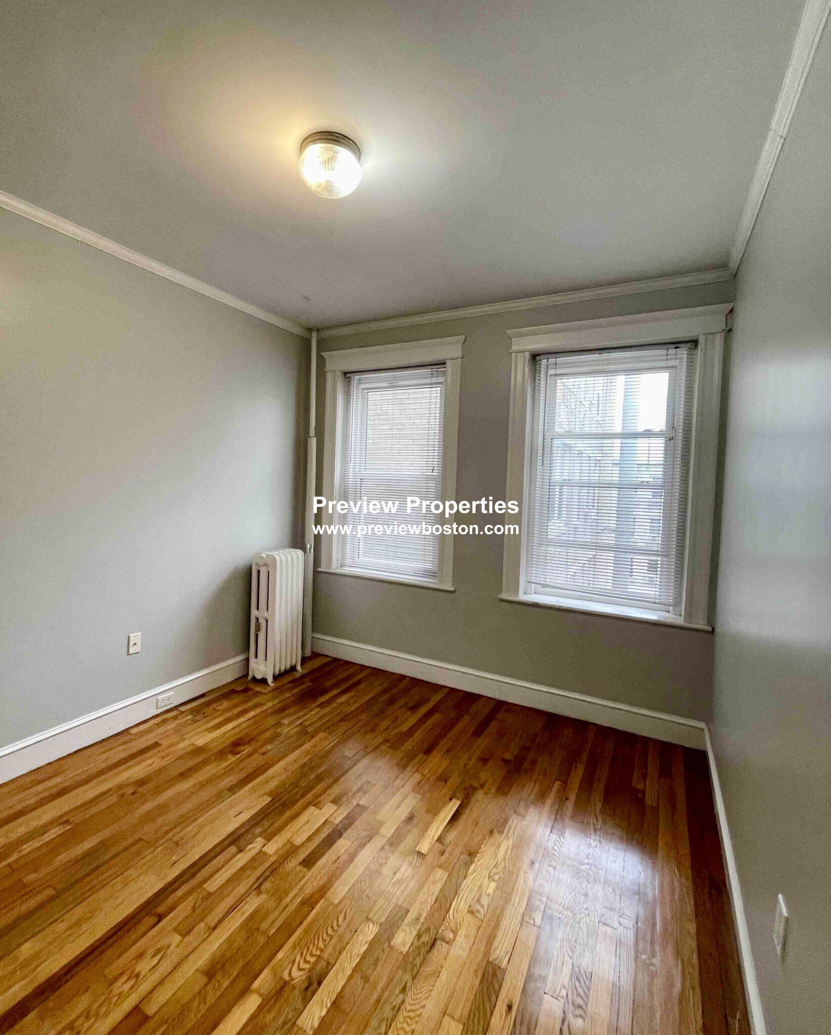 1637 Commonwealth Ave, Brighton