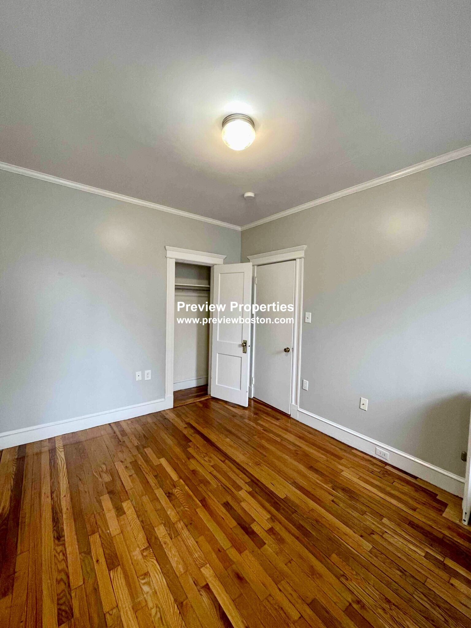 1637 Commonwealth Ave, Brighton