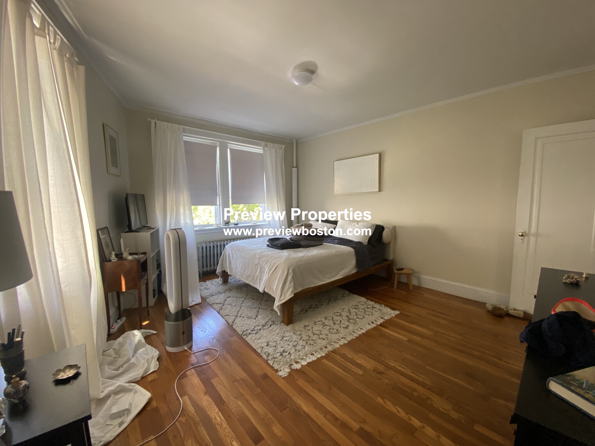 2045 Commonwealth Ave, Brighton