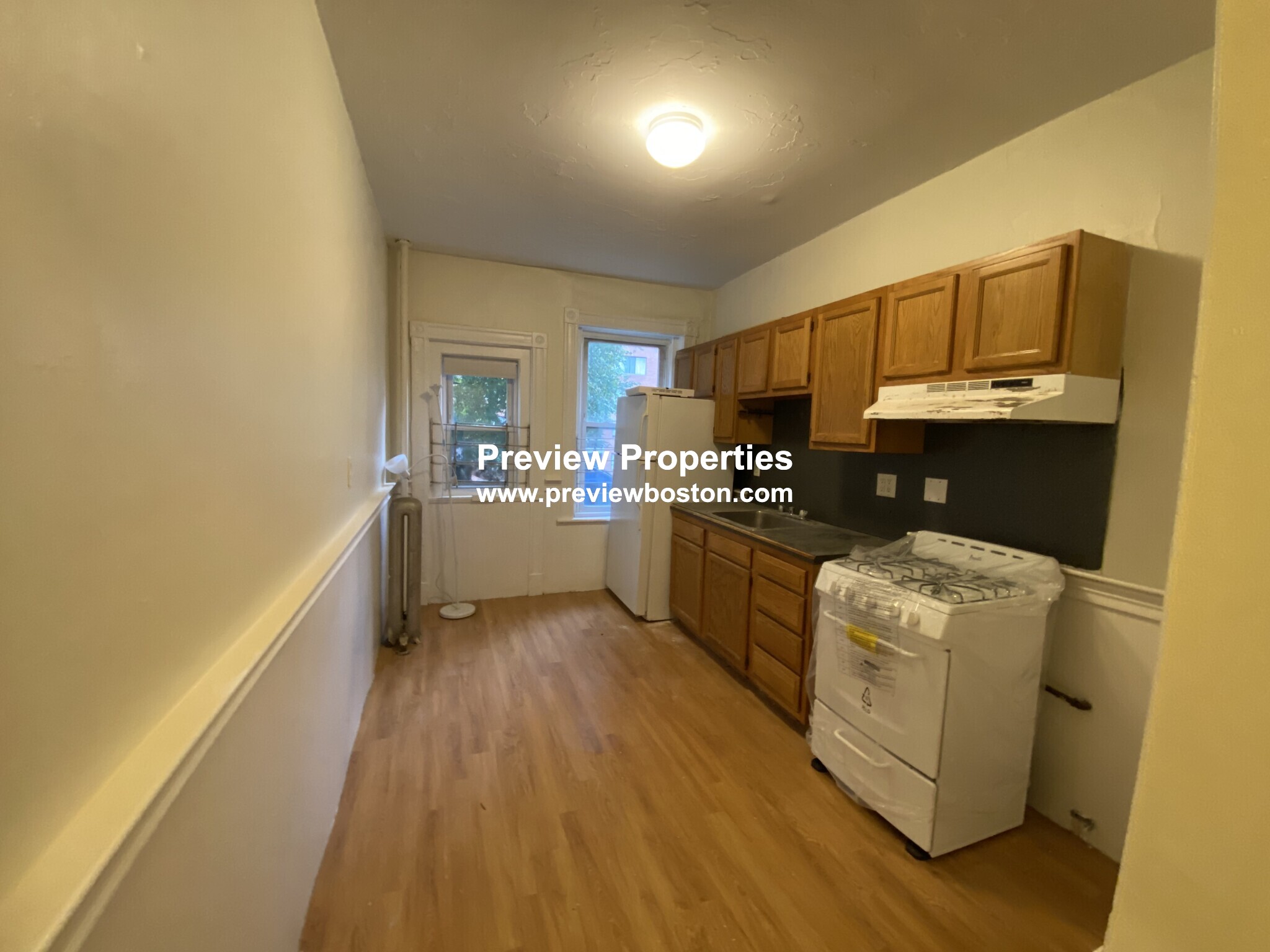 19 Mount Hood Rd, Brighton