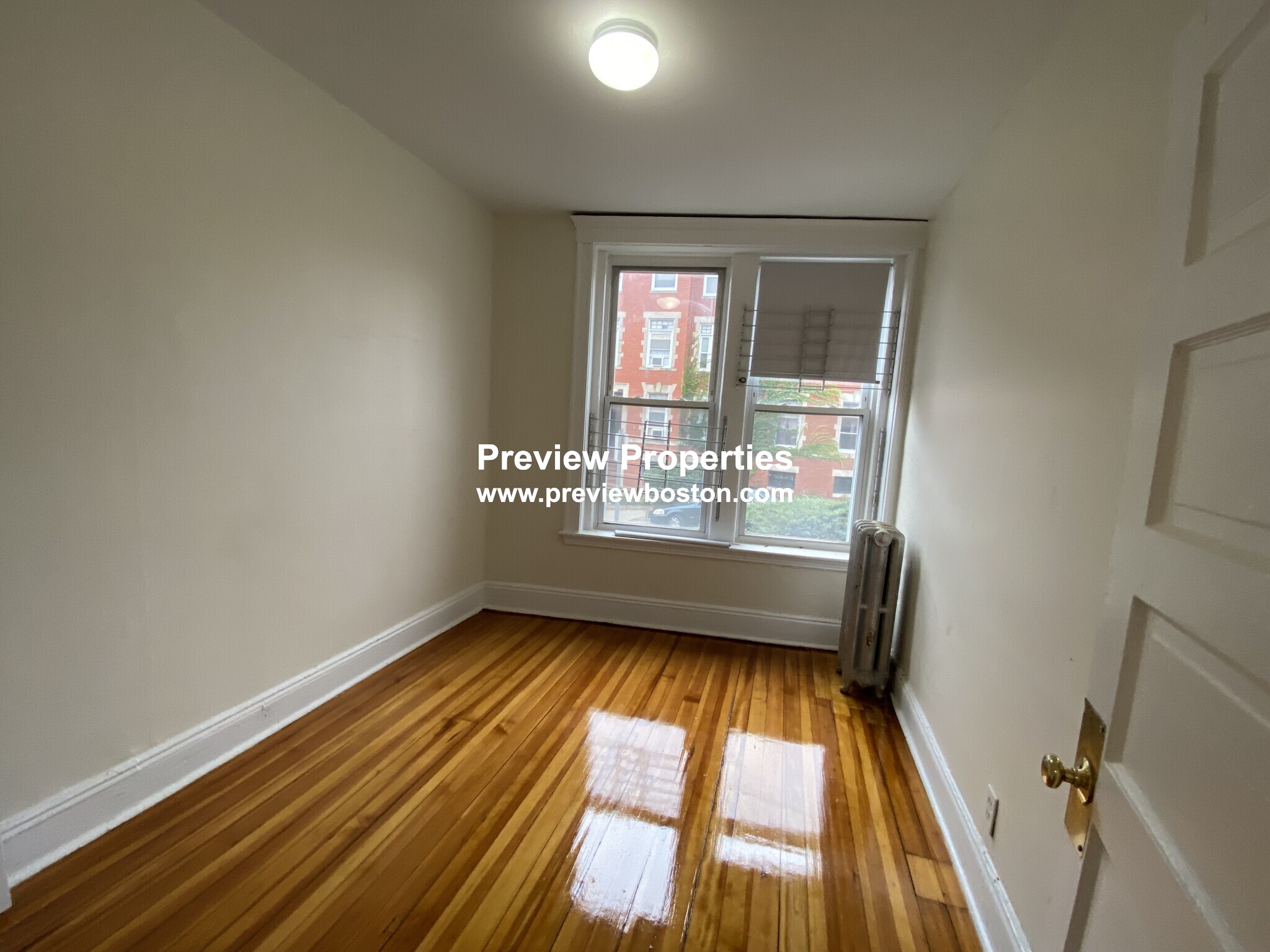 19 Mount Hood Rd, Brighton