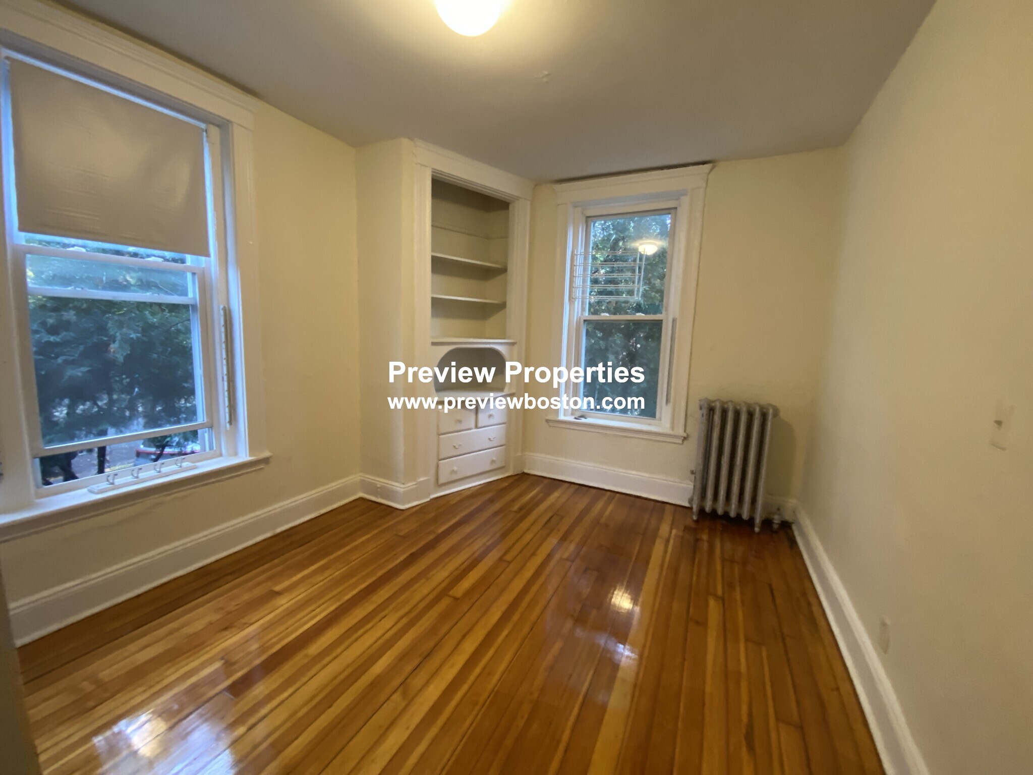 19 Mount Hood Rd, Brighton