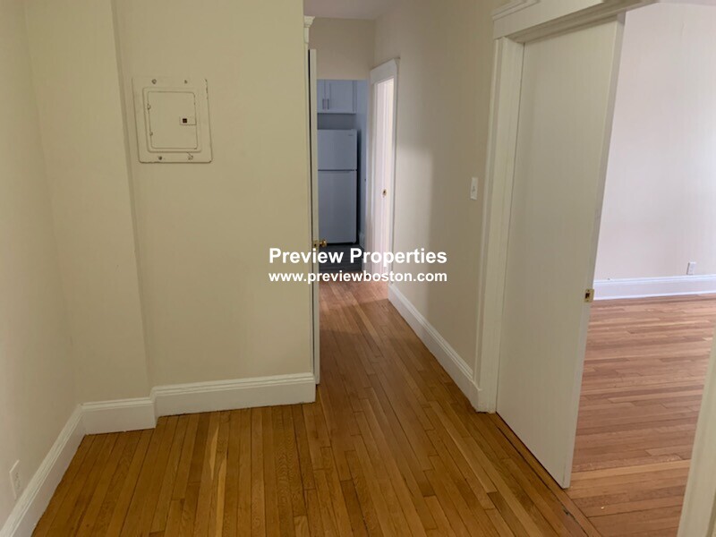 116 Washington St, Brighton